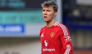 体育赛事直播-记者：加斯佩里尼可能说服霍伊伦等待罗马，球员还未与米兰达协议