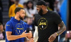 KOK体育注册-新赛季目标：湖勇船面临双时间线考量 火箭雷霆骑士延长争冠窗口