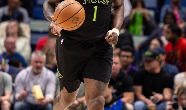 体育赛事直播-进攻效率还是高！锡安对阵火箭8投6中&amp;8罚6中 砍下18分4板3助